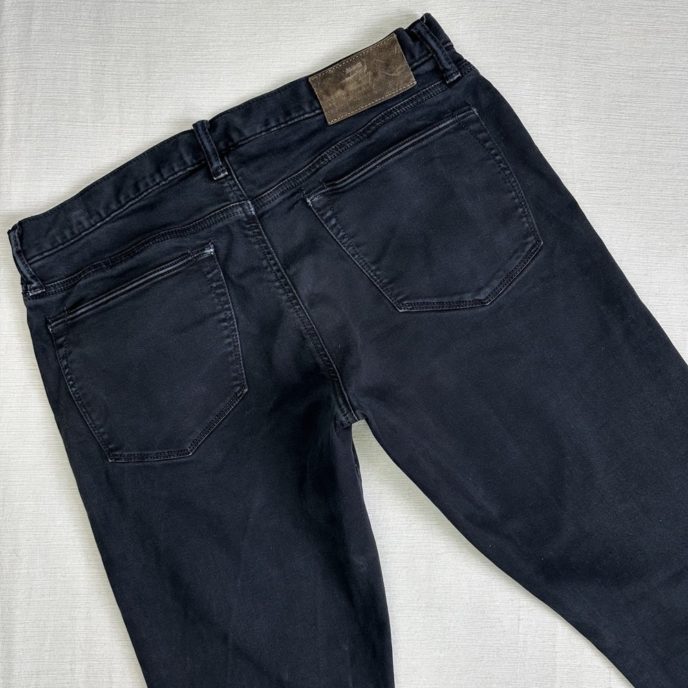 Todd Snyder Five Pocket Stretch Chino Jeans Men Measures 32 x 29.5 Black Faded - Picture 9 of 10
